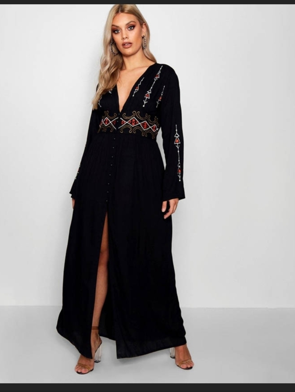 NWT Boohoo Black Embroidered Maxi Dress - V-Neck Long Sleeve Plus Size Sz 22 ❤️